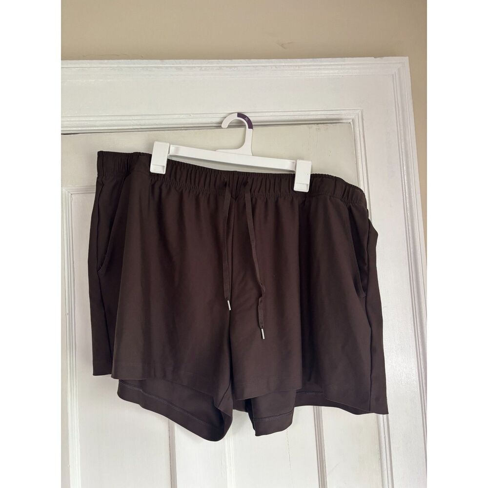 Athletic shorts